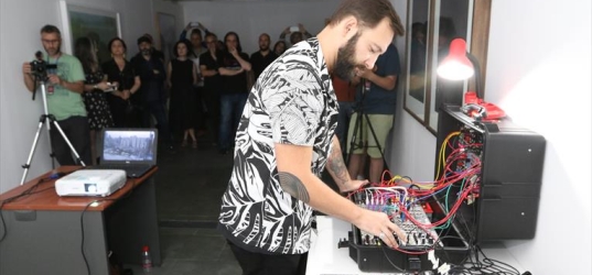 El sonidista Rivas y Palma pone música a los poemas de Álvarez Ortega